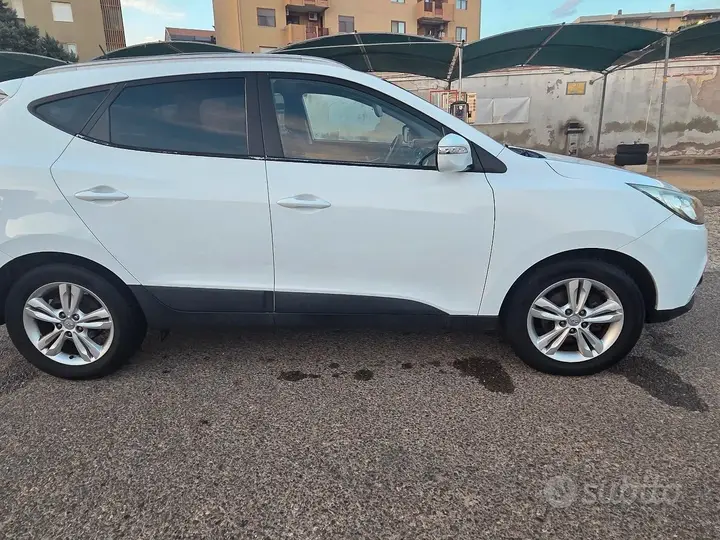 Hyundai Ix35 2010 photo 4