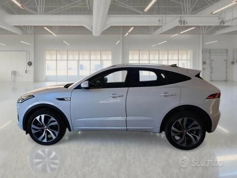 Jaguar E-Pace 2022 photo 5