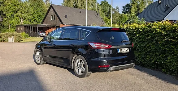 Ford S-Max 2016 photo 3