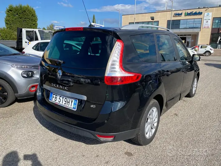 Renault Scenic 2015 photo 3