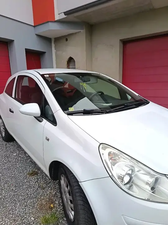Opel Corsa 2009 photo 3