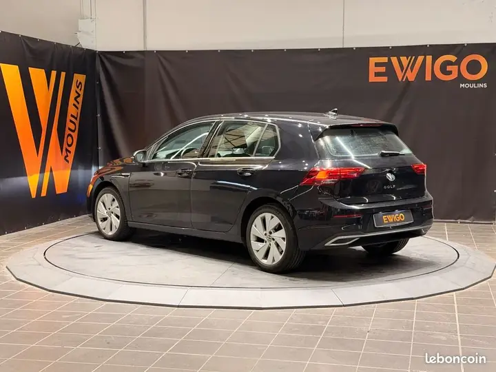 Volkswagen Golf 2020 photo 2