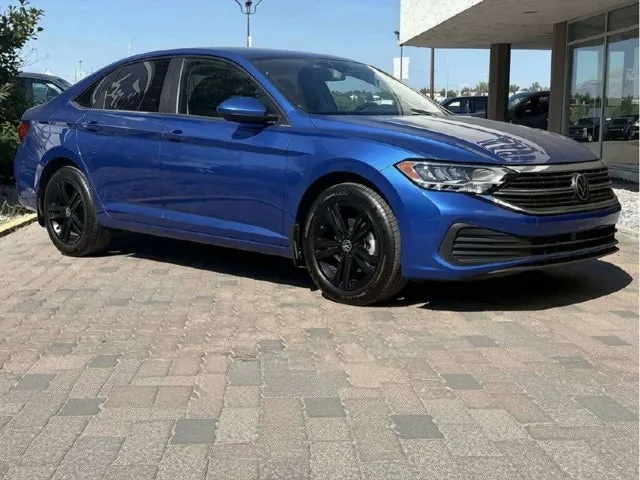 Volkswagen Jetta 2024 photo 2