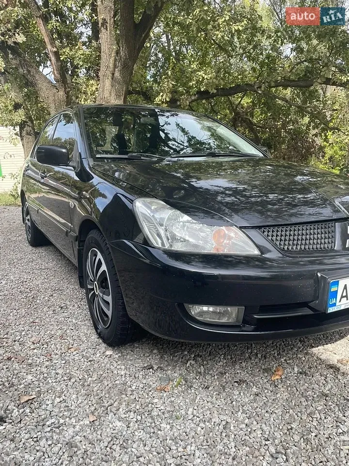 Mitsubishi Lancer 2007 photo 2