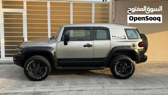 Toyota Fj 2008 photo 2