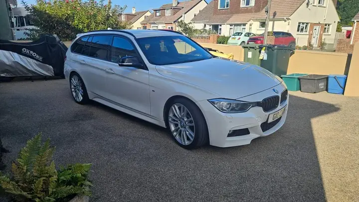 BMW 3 Series 2014 photo 3