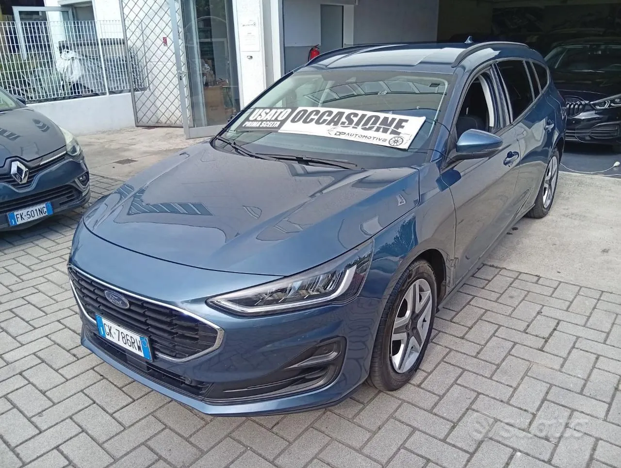 Ford Focus 2022 photo 2