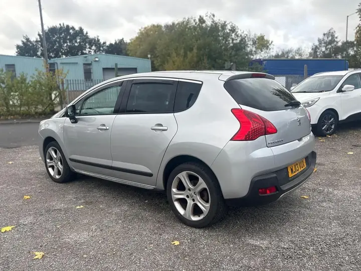 Peugeot 3008 2013 photo 5