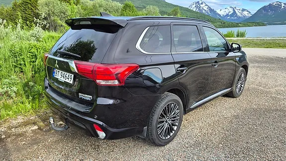 Mitsubishi Outlander 2019 photo 4