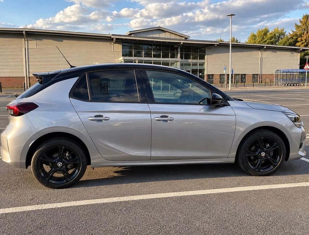 Vauxhall Corsa 2023 photo 2