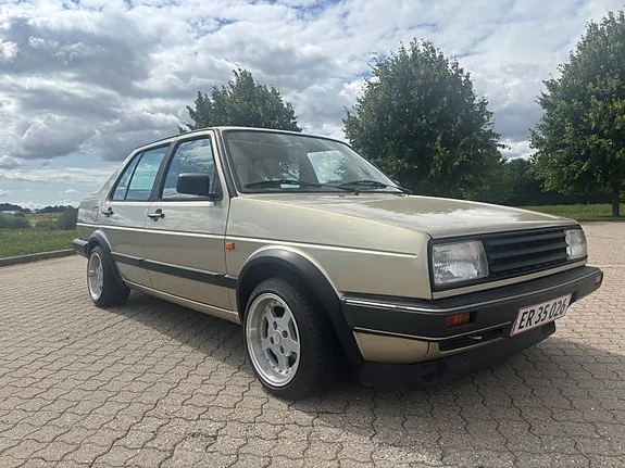 Volkswagen Jetta 1989 photo 4
