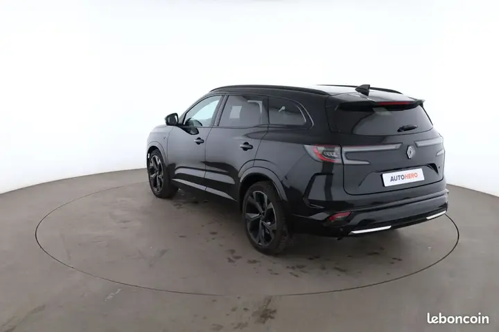 Renault Espace 2023 photo 2