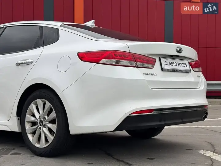 Kia Optima 2016 photo 5
