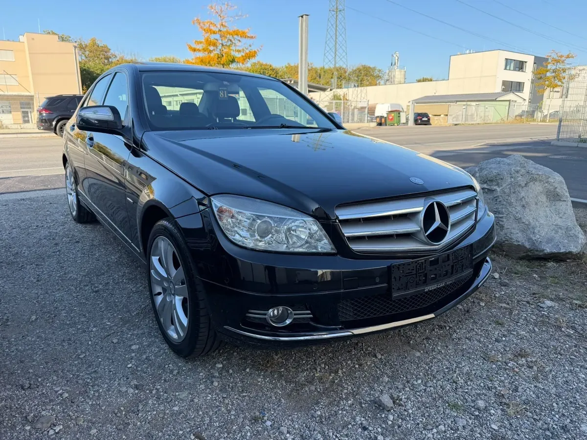 Mercedes-Benz C-Class 2007 photo 2