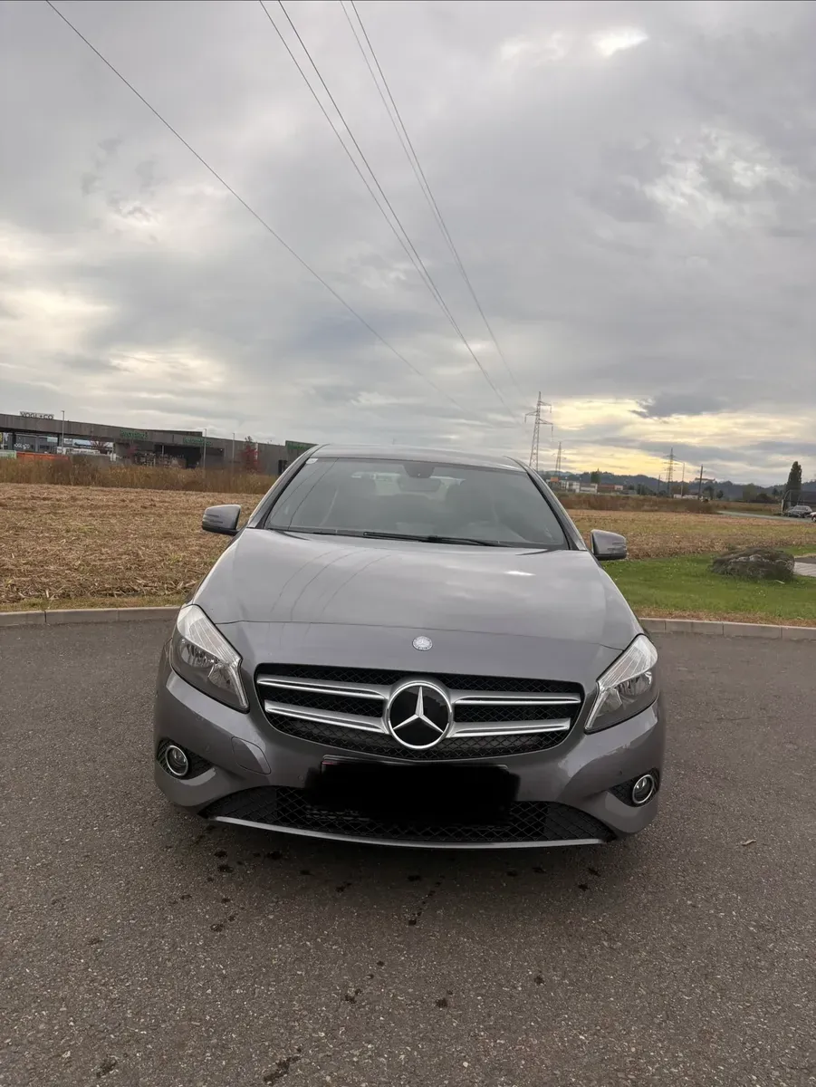 Mercedes-Benz A-Class 2015 photo 2