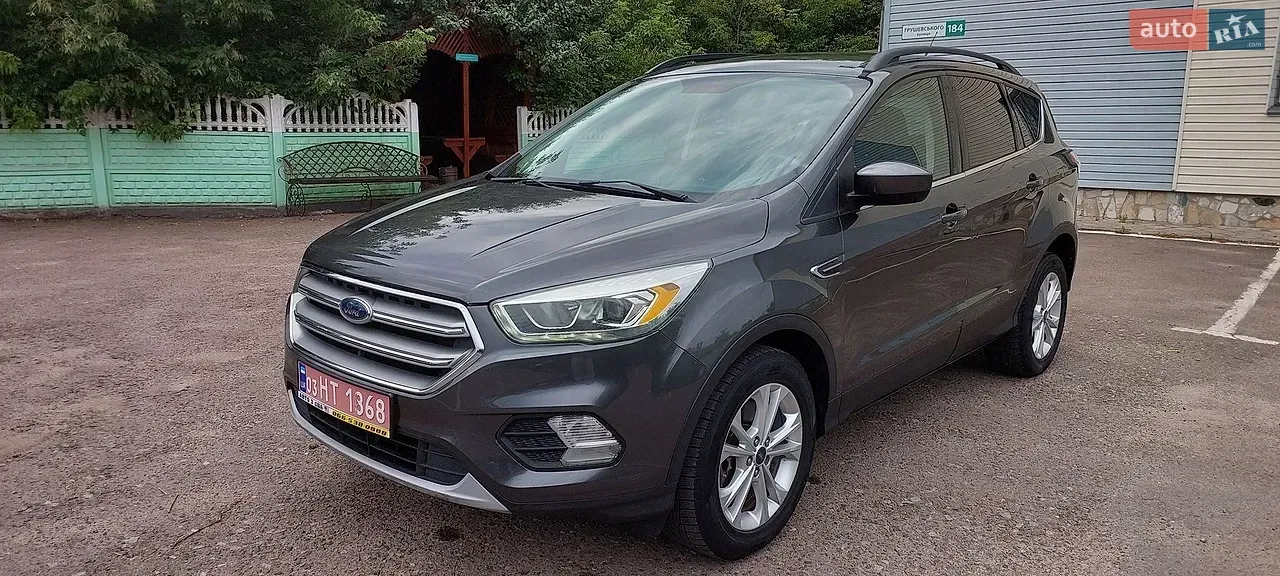 Ford Escape 2017 photo 3