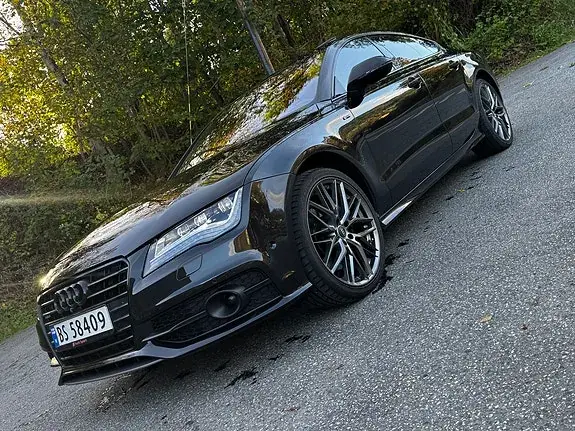 Audi A7 2012 photo 2