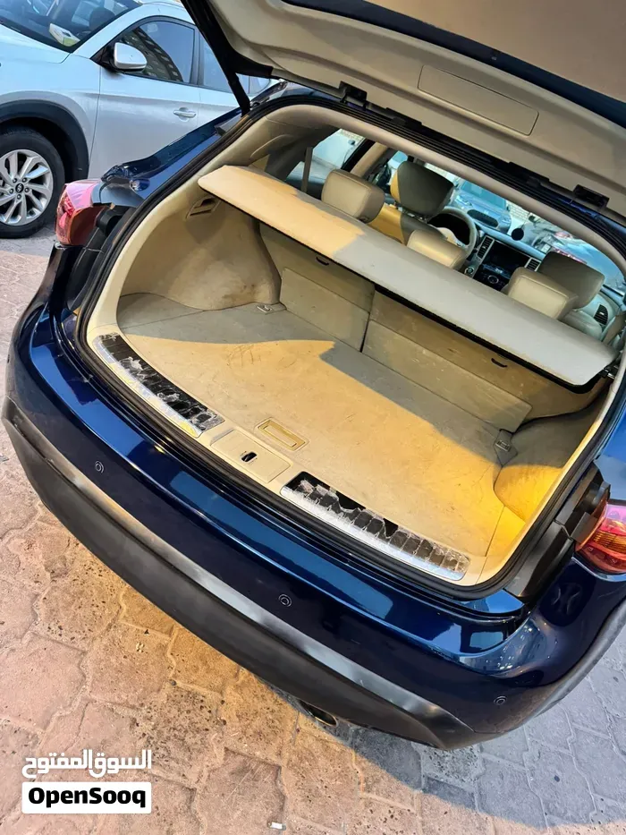 Infiniti Qx70 2016 photo 2