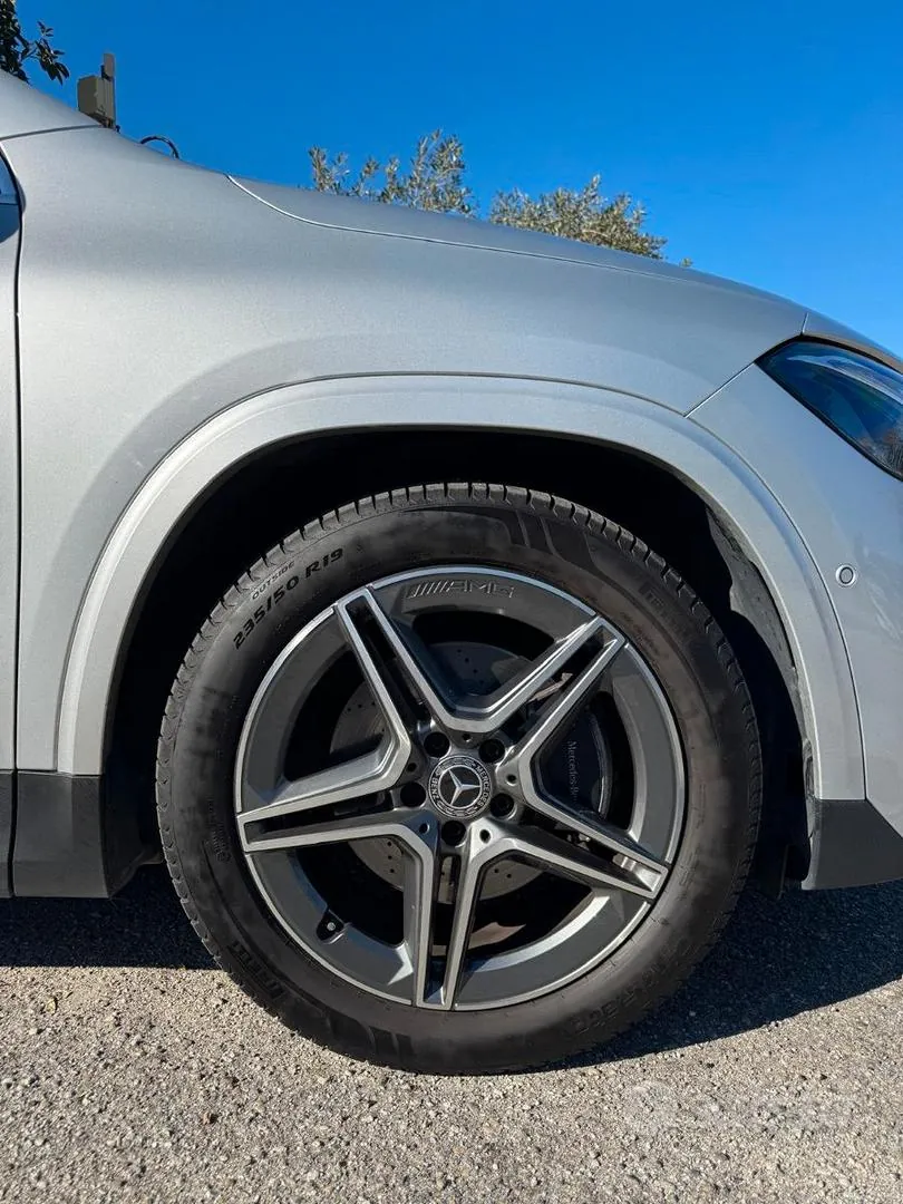 Mercedes-Benz Gla 2024 photo 4