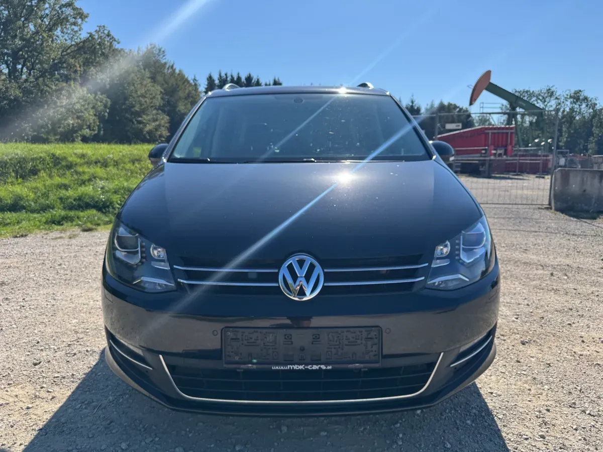 Volkswagen Sharan 2011 photo 2