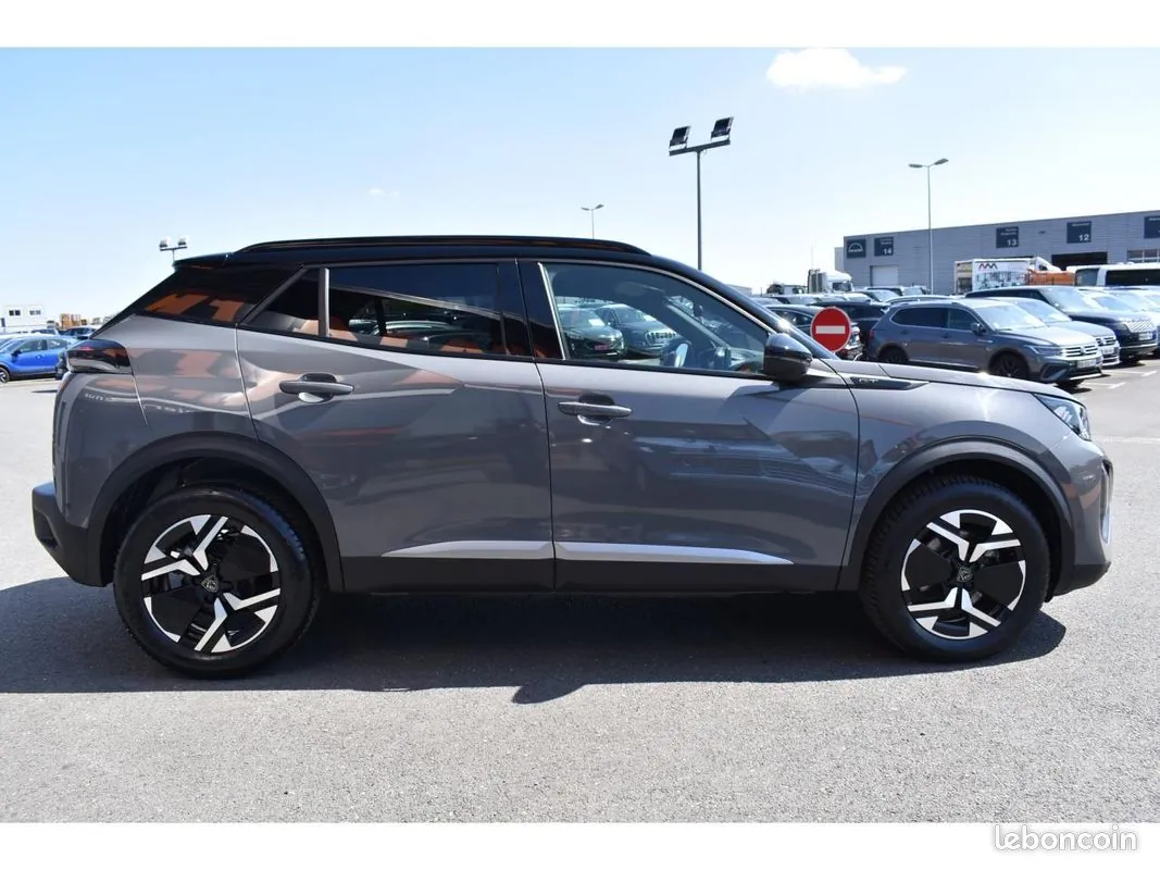 Peugeot 2008 2025 photo 4