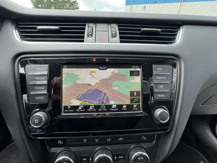 Skoda Octavia 2015 photo 3