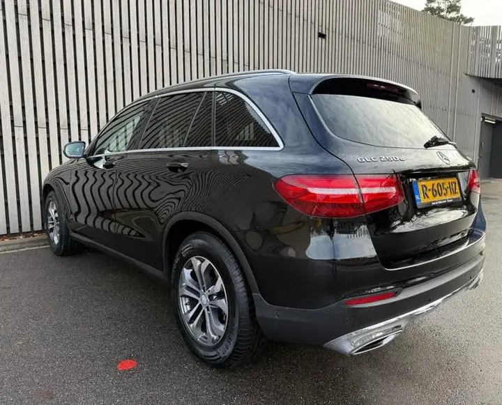 Mercedes-Benz Glc 2016 photo 3