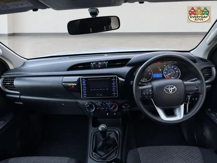 Toyota Hilux 2019 photo 2
