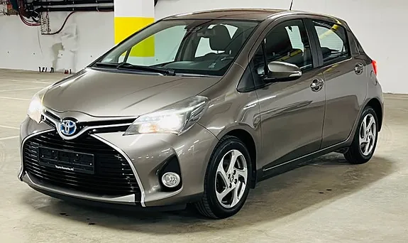 Toyota Yaris 2016 photo 3