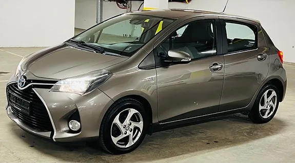 Toyota Yaris 2016 photo 4