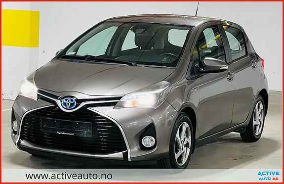 Toyota Yaris 2016 photo 2