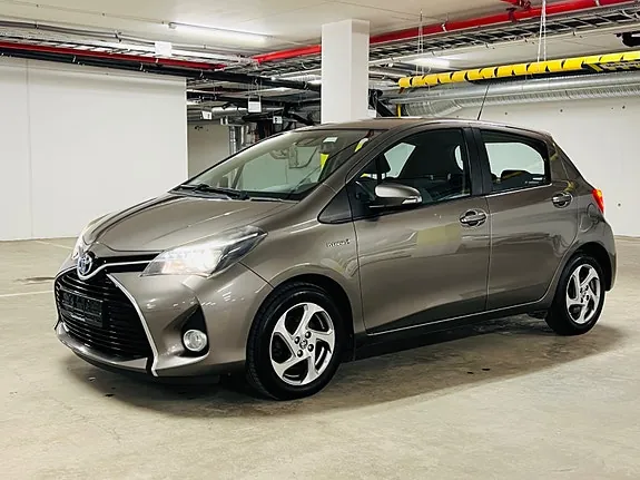 Toyota Yaris 2016 photo 5