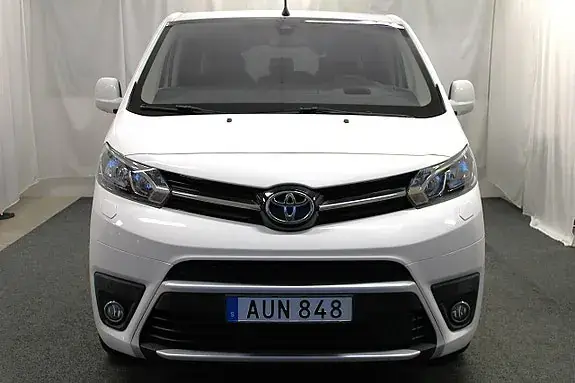Toyota Proace Verso 2018 photo 2