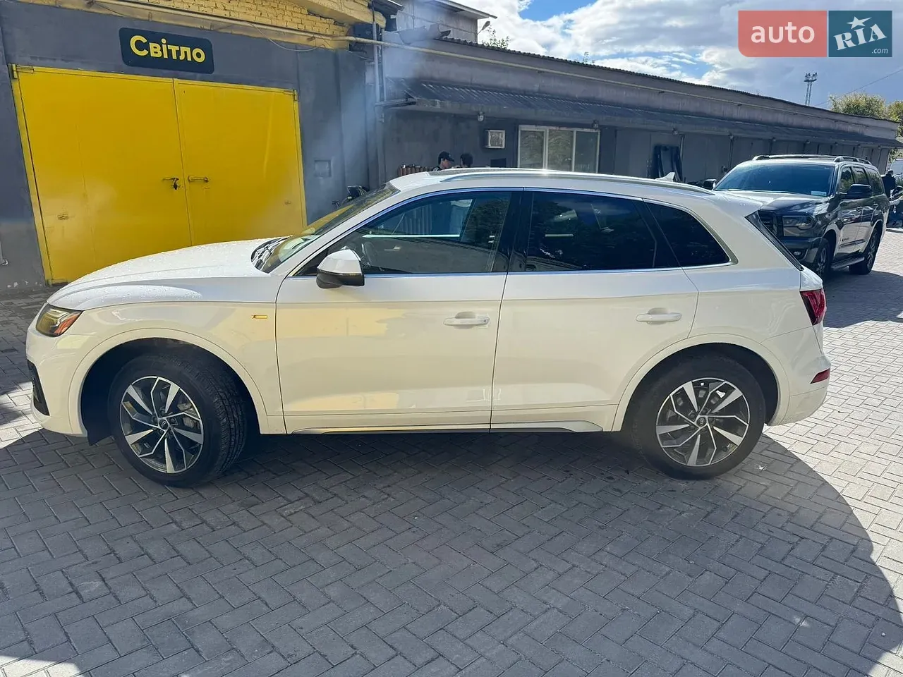 Audi Q5 2022 photo 3