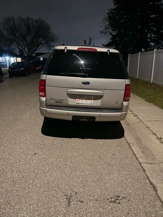 Ford Explorer 2004 photo 5