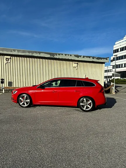 Volvo V60 2014 photo 3