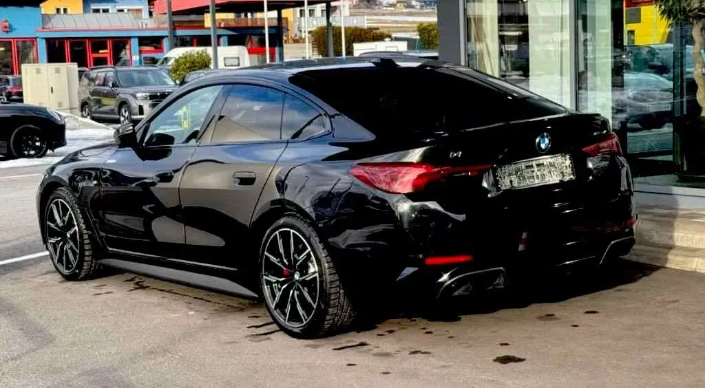 BMW I4 2024 photo 2