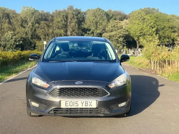 Ford Focus 2015 photo 2