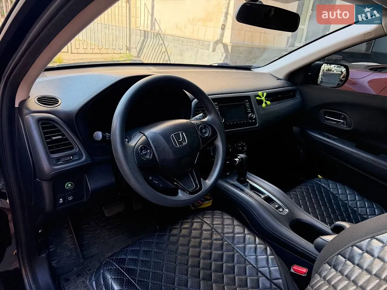 Honda Hr-V 2018 photo 2