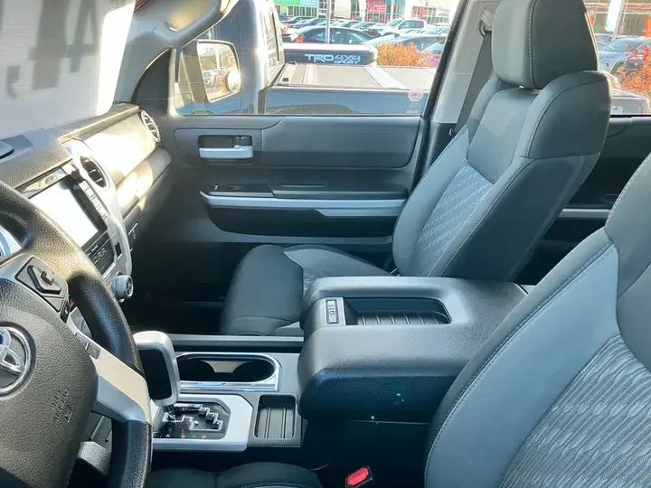 Toyota Tundra 2021 photo 5
