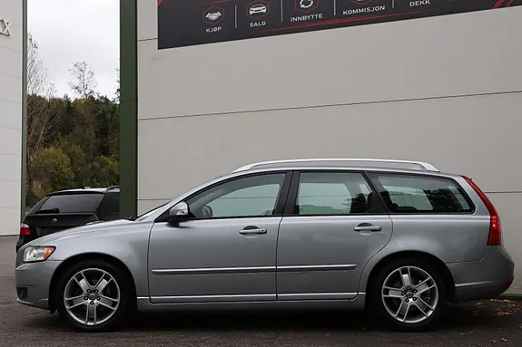 Volvo V50 2010 photo 5