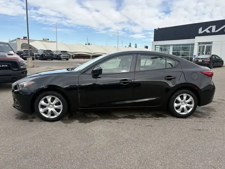 Mazda Mazda3 2015 photo 4