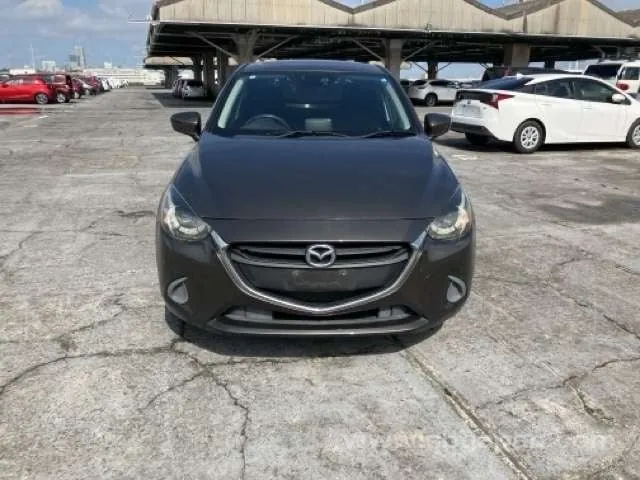 Mazda Demi 2016 photo 5