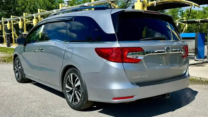 Honda Odyssey 2018 photo 5