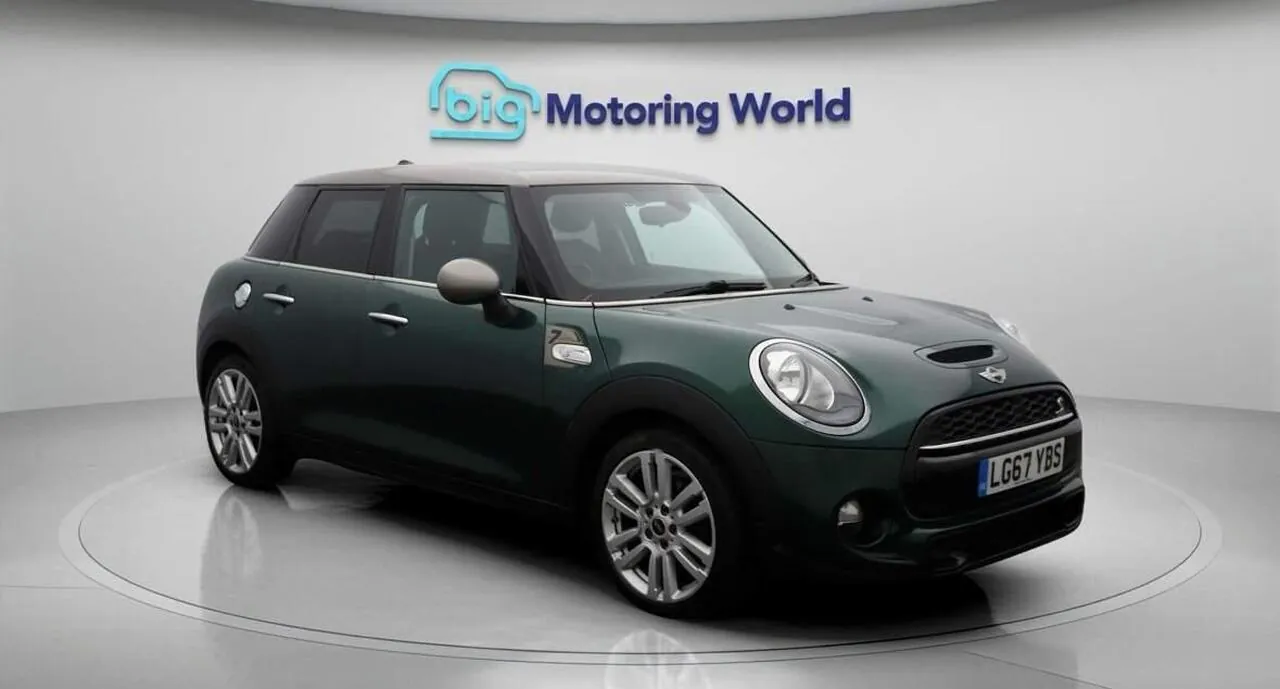 Mini Cooper S 2017 photo 2