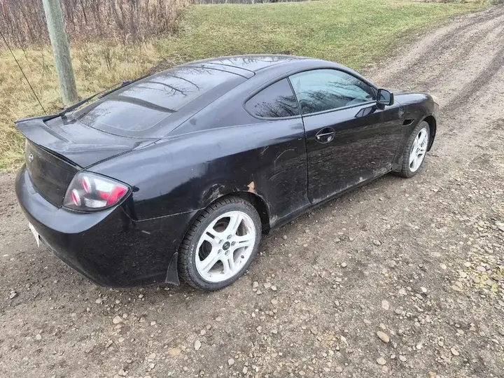 Hyundai Tiburon 2008 photo 3