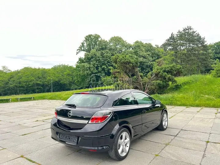 Opel Astra H 2006 photo 5