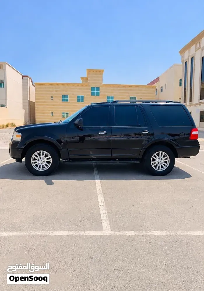 Ford Expedition 2013 photo 3
