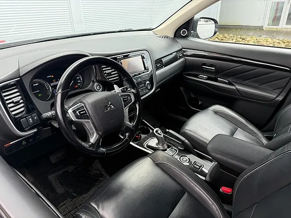 Mitsubishi Outlander 2016 photo 5