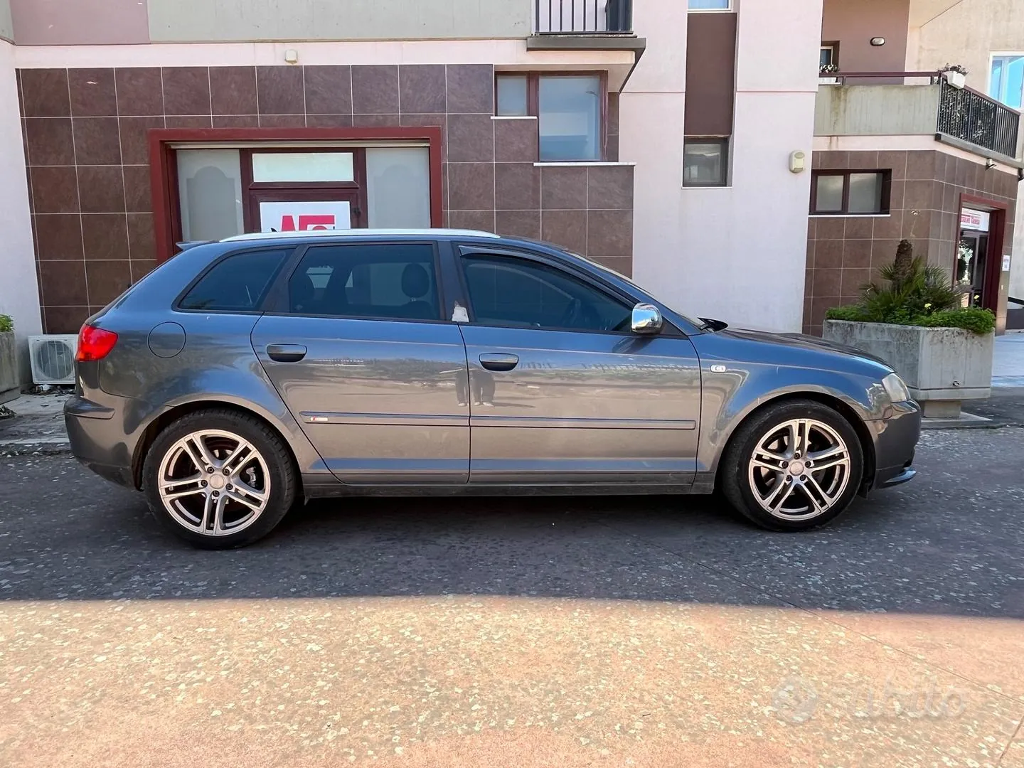 Audi A3 2005 photo 2